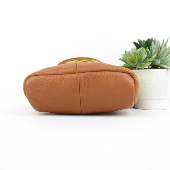 Hobo Leather Fern Saddle Bag - Picture 5 of 7